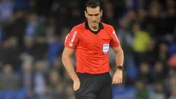 La FIFA elige al español Martínez Munuera para el VAR de la final del Mundialito