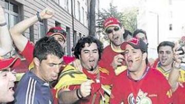 A la selección no le faltarán los ánimos de los nuestros.