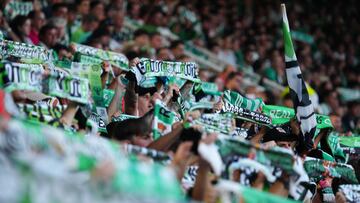 Afición del Racing en El Sardinero.