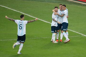 0-2. Giovani Lo Celso celebró el segundo gol.