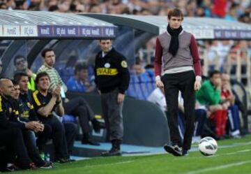 Tito Vilanova, durante el partido ante el Zaragoza en La Romareda.