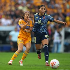 Nancy Antonio es expulsada por patada al rostro de Jennifer Hermoso en la Final de la Liga MX Femenil