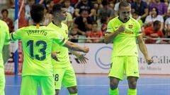 GRAF101. MURCIA, 17/06/2019.- El jugador brasile&ntilde;o del Barcelona Lassa, Leo Santana, celebra uno de los goles conseguidos durante el cuarto partido de la final de la Liga Nacional de F&uacute;tbol Sala (LNFS) que han disputado esta noche frente a P