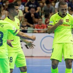 Ferrao y Adolfo levantan al Barça ante ElPozo: habrá quinto partido