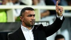 Gurban Gurbanov, entrenador del Qarabag. 