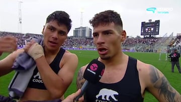 Dos jóvenes de Colo Colo protagonizan la escena más emotiva del clásico: “Nos ha costado mucho”