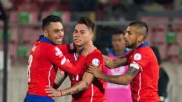 Eduardo Vargas anotó la segunda cifra en el triunfo de Chile sobre Ecuador.