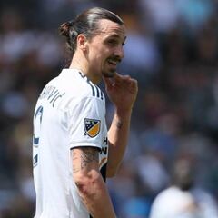 Zlatan Ibrahimovic seguirá sin jugar con LA Galaxy en la MLS