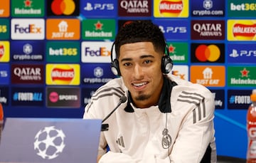 Bellingham, en la sala de prensa de Anfield.