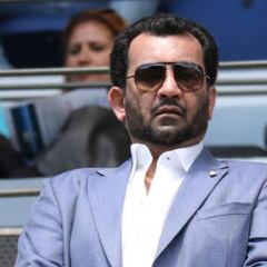 Al Thani acusa a Muñoz de "dilapidar el principal activo del club"