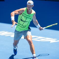 Nadal will be fine for Australian Open says his coach Moyá