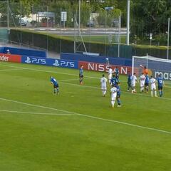 El Madrid marca una preciosidad de gol diseñado en el laboratorio de Raúl y así lo festeja él