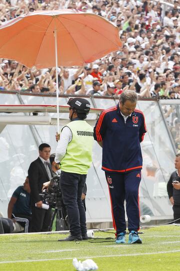 Fue técnico de la U entre 2014 y 2015, fue campeón con los azules, pero no pudo ganar un Superclásico.