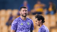 Lainez se echa encima a la afición de Tigres