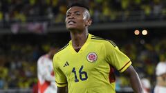 Óscar Cortés marca doblete con Colombia