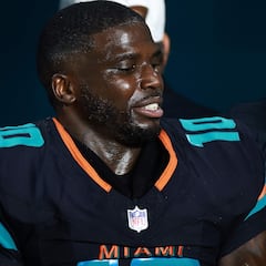 Tyreek Hill drops social media hint after Chargers make Mike McDaniel their offensive coordinator