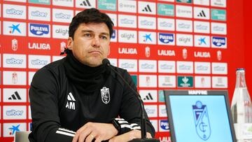 1-12 Rueda de prensa del entrenador del Granada CF, Alexander ¡°Cacique¡± Medina