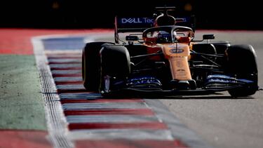 Carlos Sainz con el McLaren.
