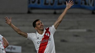 River Plate's midfielder Ignacio Fernandez celebrates his goal against Union during their Argentine Professional Football League Tournament 2023 match at El Monumental stadium, in Buenos Aires, on March 31, 2023. (Photo by LUIS ROBAYO / AFP)