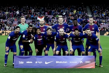 Barcelona's starting line-up.