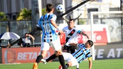 En Twitter están vueltos locos con esta jugada de Medel y Suárez: ¡notable el “Pitbull”!