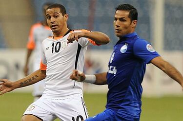 Tras recibir una gran oferta económica, el barranquillero se convirtió en nuevo jugador de Al-Shabab. En Arabia, jugó 35 partidos, marcó un gol y dio dos asistencias. 