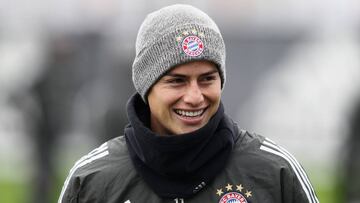 El volante colombiano James Rodr&iacute;guez durante un entrenamiento con el Bayern M&uacute;nich