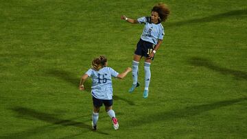 Vicky L&oacute;pez celebra su gol ante Noruega.