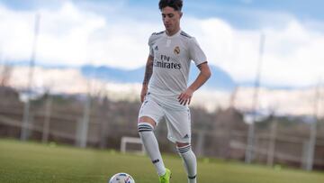 Vassi, en una imagen con el Juvenil del Real Madrid. 