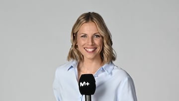 Sandra Ygueravide, exjugadora, con el micrófono de Movistar Plus+.