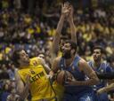 El Madrid, con Bourousis y Sergio, asegura el factor pista