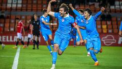 Javi Serrano, el motor del líder con el futuro en el aire