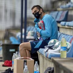 La plantilla del Eibar se entrenará en tres grupos de 10 jugadores