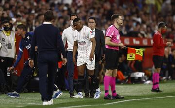 Lesión de Anthony Martial. El jugador francés fue sustituido en el minuto 40.