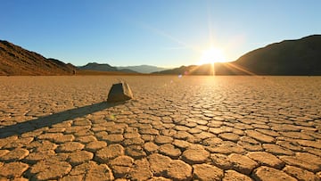 rocas viajeras valle de la muerte california rocas que se mueven solas fenomenos extraños fenomenos naturales ciencia