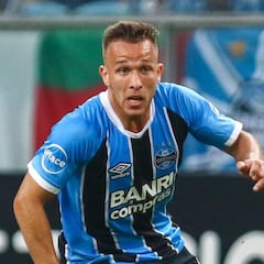 UOL: Gremio viaja a Barcelona a cerrar a Arthur