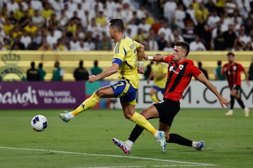 Soccer Football - Asian Champions League - Group B - Al Nassr v Al Rayyan - Al-Awwal Park, Riyadh, Saudi Arabia - September 30, 2024 Al Nassr's Cristiano Ronaldo shoots at goal REUTERS/Hamad I Mohammed