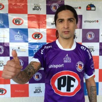 Con 32 años, Leonel Mena, que suma pasos en Universidad Católica y Unión Española, busca un nuevo club para seguir su carrera. La última temporada estuvo en Concepción.