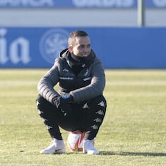 Borja Jiménez supera a Oltra y va a por la racha de Natxo