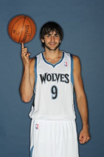 Ricky Rubio fue presentado por los Minnesota Timberwolves el 21 de junio de 2011.