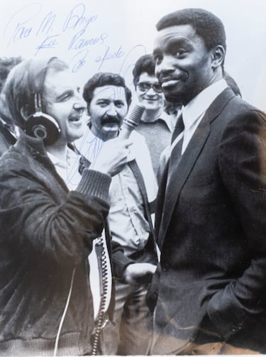Cunningham entrevistado por Jos¨¦ Mar¨ªa Garc¨ªa en un viaje del Real Madrid.