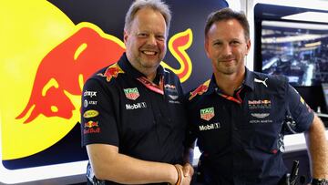 Andy Palmer, CEO y presidente de Aston Martin, junto a Christian Horner, director deportivo de Red Bull.