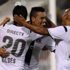 Colo Colo resuelve duro duelo con Atlas y ya mira octavos