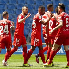 El Sevilla se gana en Anoeta el derecho a soñar