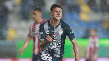 Ilian Hernández celebra su gol en el partido contra Atlético de San Luis.