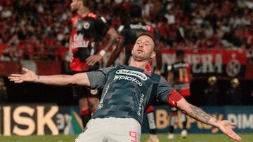 El ‘9′ que la U negocia en silencio y con el que busca remecer el mercado en Chile