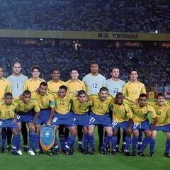 Campeón del Mundo con Brasil elige al líder del recambio en la Roja y critica a Vidal y Sánchez