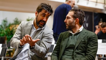 21/03/24
PRESENTACION DEL PARTIDO DE LEYENDAS DEL TRIPLETE DEL VALENCIA CF - JAVIER SOLIS - RUBEN BARAJA