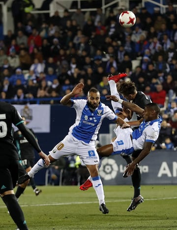 El Zhar, Marcos Llorente and Beauvue.