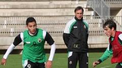 El Racing lame sus heridas lejos de casa